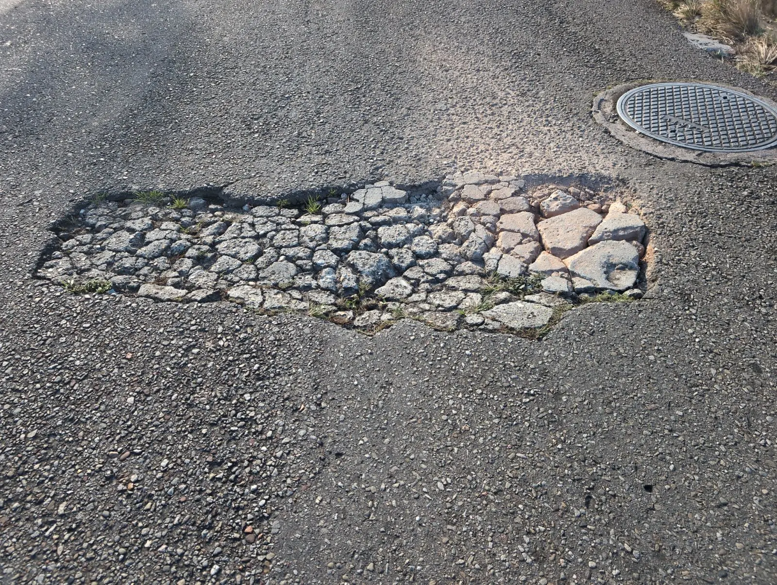 Foto del hueco en Calle Principal de Toico, Cárdenas